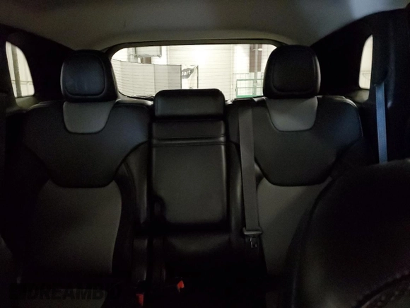 2014 Jeep Cherokee Limited with VIN 1C4PJMDB4EW296630, listed as a Copart auction lot 48702995 with 231,534 mi miles and Salvage Title. Bid and sale history available at DreamBid. Image 10.