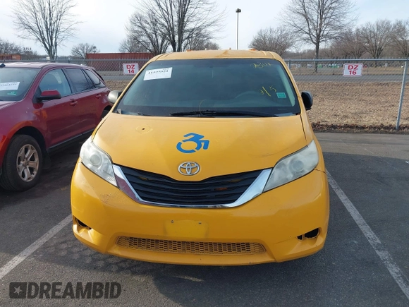 2012 Toyota Sienna with VIN 5TDZK3DC3CS221892, listed as a IAAI auction lot 41525521 with 280,477 mi miles. Bid and sale history available at carsss.com. Image 12.