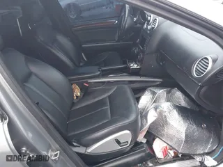 2010 Mercedes-Benz GL-Class GL 450 with VIN 4JGBF7BE5AA587487, listed as a IAAI auction lot 41208541 with 1 mi miles. Bid and sale history available at carsss.com. Image 5.