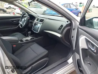 2016 Nissan Altima SR with VIN 1N4AL3AP4GC120813, listed as a IAAI auction lot 41974716 with 119,527 mi miles and . Bid and sale history available at DreamBid. Image 5.