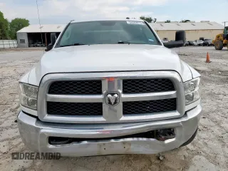 2018 Ram 2500 Tradesman z VIN 3C6UR4CL4JG104872, wystawiony jako Copart lot #56562015 z przebiegiem 198 256 mil mil oraz Szkoda całkowita • Salvage title. Historia ofert i sprzedaży dostępna na DreamBid. Obrazek 5.