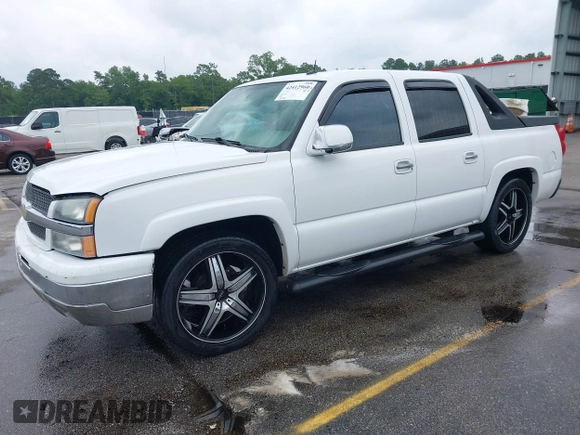 2005 Chevrolet Avalanche LS with VIN 3GNEC12Z55G199068, listed as a IAAI auction lot 42412960 with 193,710 mi miles and . Bid and sale history available at DreamBid. Image 2.