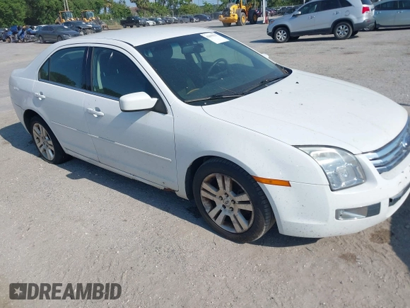 2007 Ford Fusion SEL with VIN 3FAHP081X7R122649, listed as a IAAI auction lot 42095537 with 161,837 mi miles. Bid and sale history available at carsss.com. Image 1.