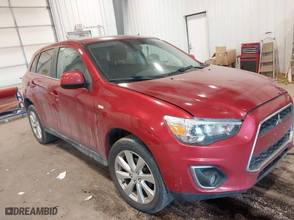 2013 Mitsubishi Outlander Sport SE with VIN 4A4AR4AU8DE006200, listed as a IAAI auction lot 41413376 with 149,292 mi miles. Bid and sale history available at carsss.com. Image 1.