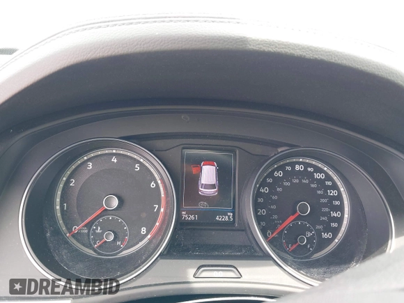 2021 Volkswagen Atlas SE with VIN 1V2HR2CA7MC556625, listed as a IAAI auction lot 42401730 with 75,261 mi miles and . Bid and sale history available at DreamBid. Image 7.