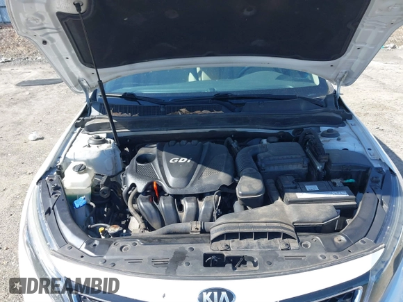 2015 Kia Optima LX with VIN 5XXGM4A70FG470686, listed as a IAAI auction lot 41828763 with 133,547 mi miles. Bid and sale history available at carsss.com. Image 10.