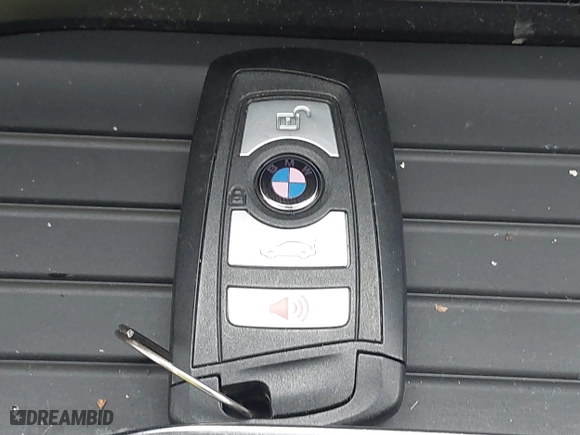 2015 BMW X3 xDrive28i with VIN 5UXWX9C58F0D49628, listed as a IAAI auction lot 41706127 with 99,982 mi miles. Bid and sale history available at carsss.com. Image 11.
