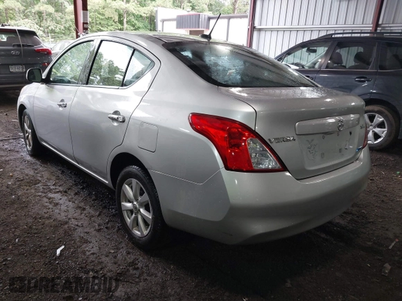 2012 Nissan Versa SV with VIN 3N1CN7AP1CL928493, listed as a IAAI auction lot 42417672 with 140,687 mi miles and . Bid and sale history available at DreamBid. Image 3.