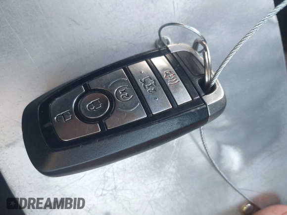 2018 Ford Fusion SE with VIN 3FA6P0HDXJR135927, listed as a IAAI auction lot 42645427 with 107,756 mi miles and . Bid and sale history available at DreamBid. Image 11.