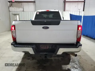 2022 Ford F-250 XL with VIN 1FT7W2BN2NEF07493, listed as a Copart auction lot 58585455 with 100,752 mi miles and Clean title. Bid and sale history available at DreamBid. Image 6.