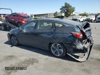 2018 Honda Clarity Plug-In Hybrid Touring with VIN JHMZC5F33JC016429, listed as a Copart auction lot 66938434 with 65,291 mi miles and Salvage Title. Bid and sale history available at carsss.com. Image 2.