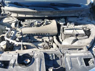 2019 Nissan Rogue SV with VIN KNMAT2MV7KP500390, listed as a IAAI auction lot 41897372 with 152,530 mi miles. Bid and sale history available at carsss.com. Image 10.