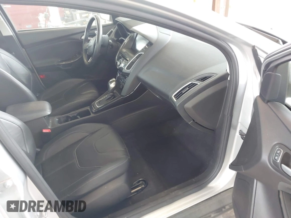 2017 Ford Focus Titanium с VIN 1FADP3J29HL329410, выставлен на аукционе IAAI как лот 42493519 с пробегом 22 639 миль миль и . История ставок и продаж доступна на DreamBid. Изображение 5.