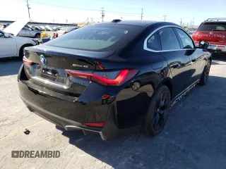 2023 BMW i4 eDrive40 z VIN WBY73AW0XPFN86814, wystawiony jako Copart lot #38230813 z przebiegiem 367 mil mil oraz . Historia ofert i sprzedaży dostępna na DreamBid. Obrazek 3.