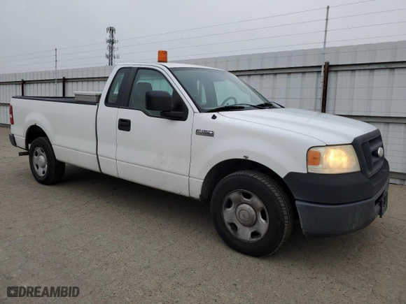 2007 Ford F-150 XL with VIN 1FTRF12W47KD42384, listed as a Copart auction lot 85663694 with 129,983 mi miles and Clean Title. Bid and sale history available at carsss.com. Image 4.