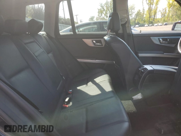 2010 Mercedes-Benz GLK 350 with VIN WDCGG8HB9AF314513, listed as a Copart auction lot 71372344 with 187,657 mi miles and Salvage Title. Bid and sale history available at DreamBid. Image 11.