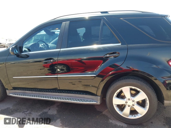 2010 Mercedes-Benz M 350 with VIN 4JGBB5GB1AA595083, listed as a IAAI auction lot 42151158 with 114,567 mi miles and . Bid and sale history available at DreamBid. Image 14.