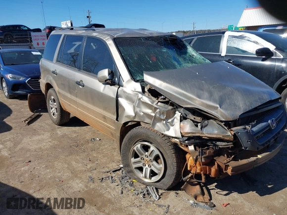 2005 Honda Pilot EX with VIN 5FNYF18475B044570, listed as a IAAI auction lot 41728694 with 200,585 mi miles. Bid and sale history available at carsss.com. Image 1.