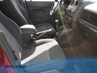 2014 Jeep Patriot Sport with VIN 1C4NJPBA6ED786064, listed as a IAAI auction lot 42783410 with 129,904 mi miles and . Bid and sale history available at DreamBid. Image 5.