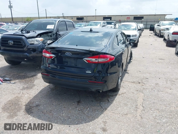 2020 Ford Fusion SE с VIN 3FA6P0HD9LR111430, выставлен на аукционе IAAI как лот 42502201 с пробегом 95 307 миль миль и . История ставок и продаж доступна на DreamBid. Изображение 4.