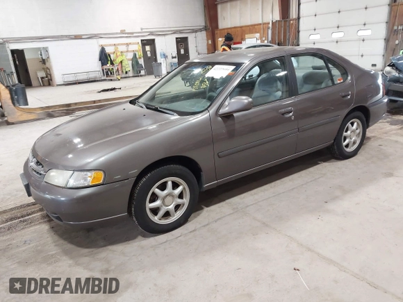 1998 Nissan Altima XE with VIN 1N4DL01D9WC181624, listed as a IAAI auction lot 42222694 with 155,391 mi miles and . Bid and sale history available at carsss.com. Image 2.
