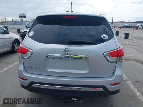 2015 Nissan Pathfinder S with VIN 5N1AR2MN2FC643352, listed as a IAAI auction lot 42065631 with 82,725 mi miles. Bid and sale history available at carsss.com. Image 15.