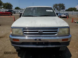 1997 Toyota T100 SR5 z VIN JT4UN24D0V0040856, wystawiony jako Copart lot #64775874 z przebiegiem Nie podano mil oraz Nie do naprawy. Historia ofert i sprzedaży dostępna na DreamBid. Obrazek 5.