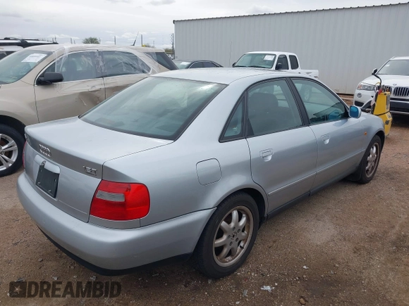 1998 Audi A4 с VIN WAUCB28D6WA189098, выставлен на аукционе IAAI как лот 41794487 с пробегом 145 089 миль миль и . История ставок и продаж доступна на DreamBid. Изображение 4.