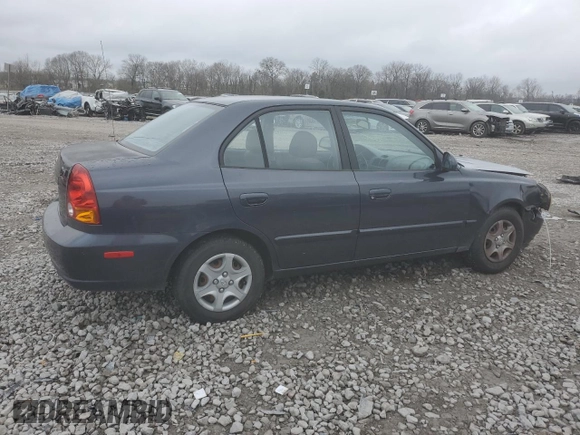 2005 Hyundai Accent GLS with VIN KMHCG45C85U671205, listed as a Copart auction lot 44362455 with 93,032 mi miles and Salvage Title. Bid and sale history available at carsss.com. Image 3.