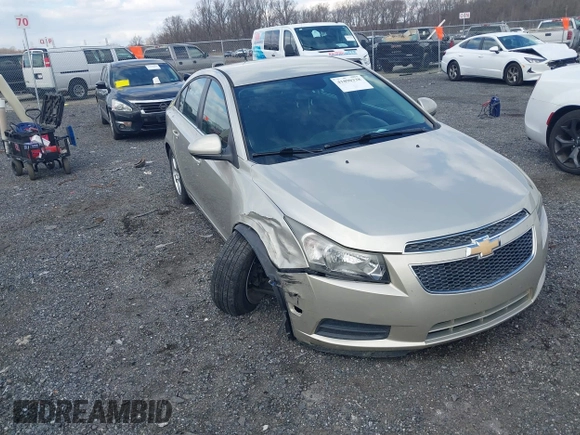 2014 Chevrolet Cruze 1LT with VIN 1G1PC5SB1E7193493, listed as a IAAI auction lot 41890338 with 82,515 mi miles and . Bid and sale history available at DreamBid. Image 1.