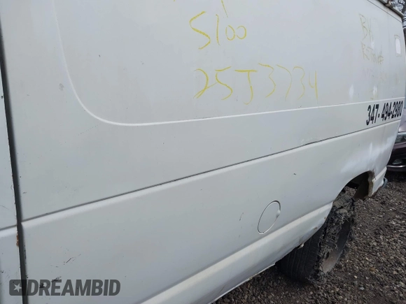 2004 Ford Econoline Cargo z VIN 1FTNE24L84HB28016, wystawiony jako IAAI lot #42017495 z przebiegiem Nie podano mil oraz . Historia ofert i sprzedaży dostępna na DreamBid. Obrazek 6.