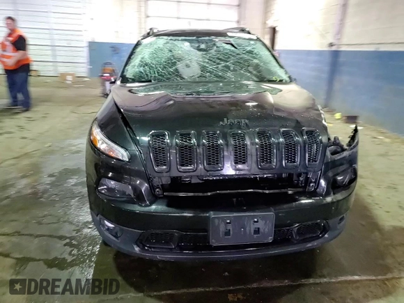 2015 Jeep Cherokee Latitude with VIN 1C4PJMCB5FW727463, listed as a Copart auction lot 89093975 with 116,238 mi miles and Clean Title. Bid and sale history available at DreamBid. Image 14.