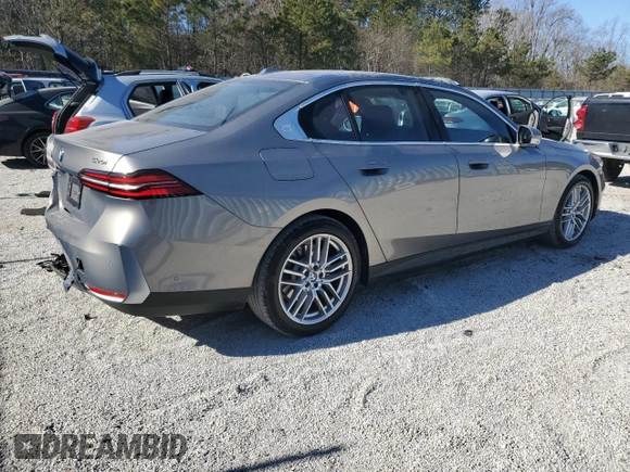2024 BMW 5 Series 530i xDrive with VIN WBA53FJ04RCS54236, listed as a Copart auction lot 88450195 with 10,414 mi miles and Clean Title. Bid and sale history available at carsss.com. Image 3.