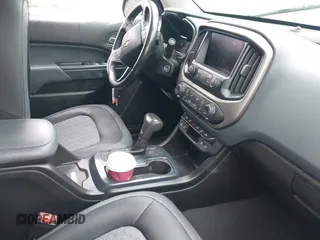 2019 Chevrolet Colorado 4WD Z71 with VIN 1GCGTDEN5K1289956, listed as a IAAI auction lot 41729406 with 60,887 mi miles. Bid and sale history available at carsss.com. Image 5.