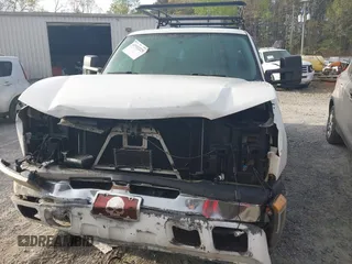2005 Chevrolet Silverado 1500 Z71 with VIN 1GCEK19B35E259716, listed as a IAAI auction lot 41932225 with Not Provided miles and . Bid and sale history available at DreamBid. Image 12.