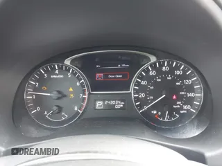 2015 Nissan Altima S with VIN 1N4AL3AP0FN382119, listed as a IAAI auction lot 41997736 with 243,034 mi miles and . Bid and sale history available at DreamBid. Image 7.