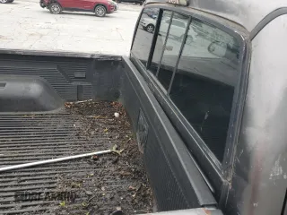 2002 Dodge Dakota с VIN 1B7FL46XX2S511526, выставлен на аукционе Copart как лот 57955594 с пробегом 244 367 миль миль и Списание • Salvage title. История ставок и продаж доступна на DreamBid. Изображение 10.