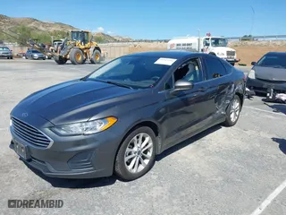 2020 Ford Fusion Hybrid SE with VIN 3FA6P0LU4LR114078, listed as a IAAI auction lot 41945316 with 1 mi miles. Bid and sale history available at carsss.com. Image 16.