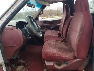 1998 Ford F-150 with VIN 1FTZF0768WKB35711, listed as a Copart auction lot 50441605 with 165,604 mi miles and Salvage title. Bid and sale history available at DreamBid. Image 7.