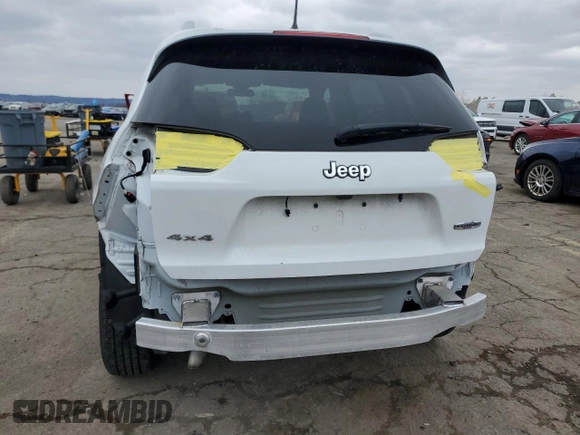 2020 Jeep Cherokee Latitude with VIN 1C4PJMCB7LD651493, listed as a Copart auction lot 45243695 with 80,297 mi miles and Salvage title. Bid and sale history available at DreamBid. Image 6.