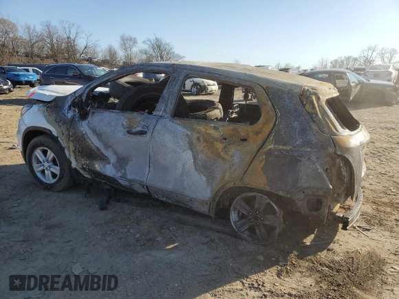 2018 Chevrolet Trax LS with VIN KL7CJKSB8JB613393, listed as a Copart auction lot 46700425 with 0 mi miles and Salvage Title. Bid and sale history available at carsss.com. Image 2.