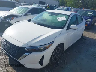 2024 Nissan Sentra SV z VIN 3N1AB8CV2RY218063, wystawiony jako IAAI lot #41974150 z przebiegiem 14 276 mil mil oraz . Historia ofert i sprzedaży dostępna na DreamBid. Obrazek 17.