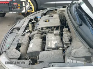 2019 Hyundai Elantra SEL z VIN 5NPD84LF8KH460241, wystawiony jako IAAI lot #43429850 z przebiegiem 99 258 mil mil oraz . Historia ofert i sprzedaży dostępna na DreamBid. Obrazek 19.