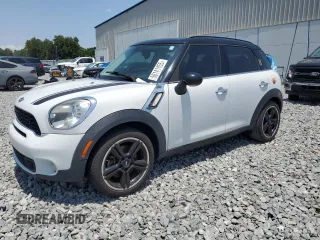 2014 MINI Countryman S z VIN WMWZC3C57EWP29444, wystawiony jako Copart lot #56141455 z przebiegiem 140 443 mil mil oraz Szkoda całkowita • Salvage title. Historia ofert i sprzedaży dostępna na DreamBid. Obrazek 1.