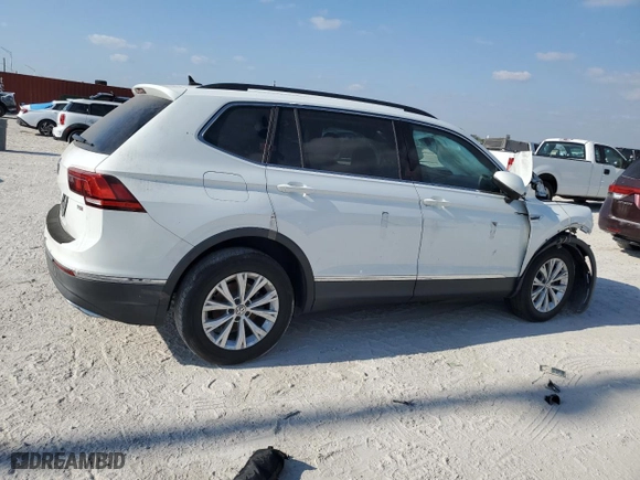 2018 Volkswagen Tiguan SEL with VIN 3VV3B7AX9JM215887, listed as a Copart auction lot 53504555 with 65,895 mi miles and Clean Title. Bid and sale history available at carsss.com. Image 3.