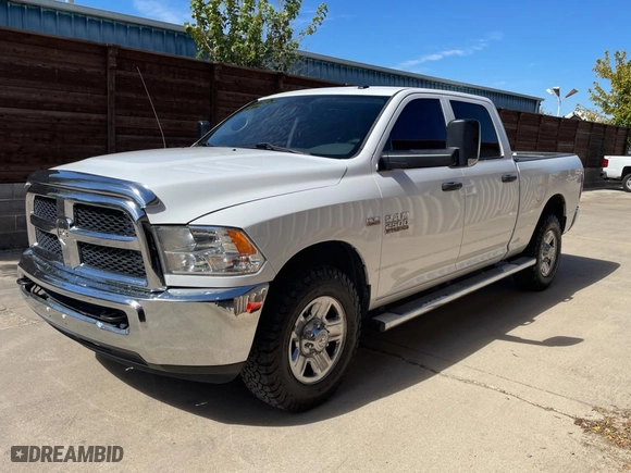 2014 Ram 2500 Tradesman with VIN 3C6UR4CJ2EG137406, listed as a Copart auction lot 76758194 with 207,598 mi miles and Clean Title. Bid and sale history available at carsss.com. Image 2.