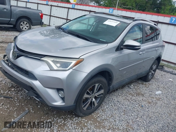 2017 Toyota RAV4 XLE with VIN 2T3WFREV5HW331648, listed as a IAAI auction lot 42137115 with 141,977 mi miles and . Bid and sale history available at DreamBid. Image 17.