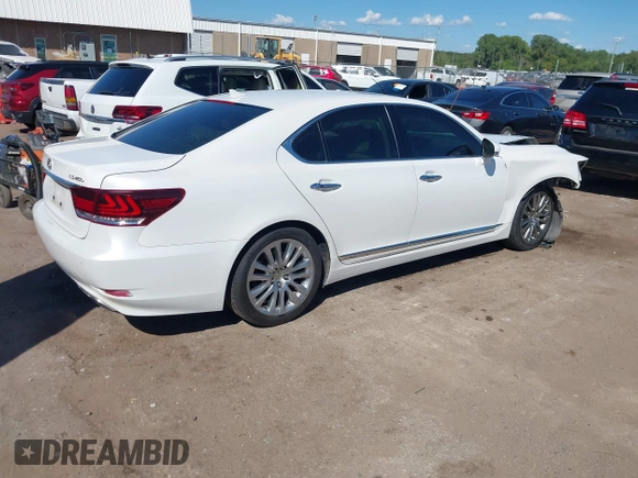 2013 Lexus LS 460 with VIN JTHBL5EF5D5124038, listed as a IAAI auction lot 40197929 with 232,697 mi miles and . Bid and sale history available at DreamBid. Image 4.