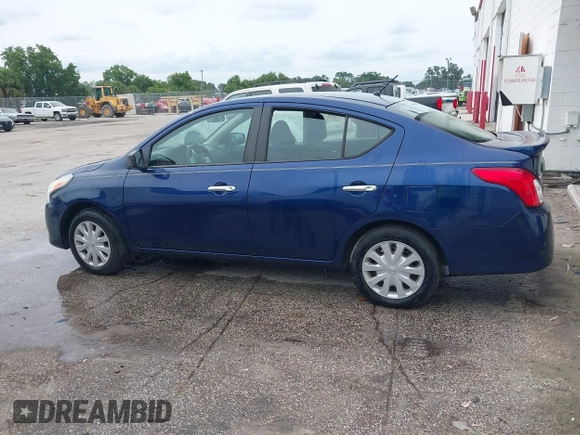 2019 Nissan Versa SV z VIN 3N1CN7AP6KL827853, wystawiony jako IAAI lot #42297286 z przebiegiem 78 165 mil mil oraz . Historia ofert i sprzedaży dostępna na DreamBid. Obrazek 14.