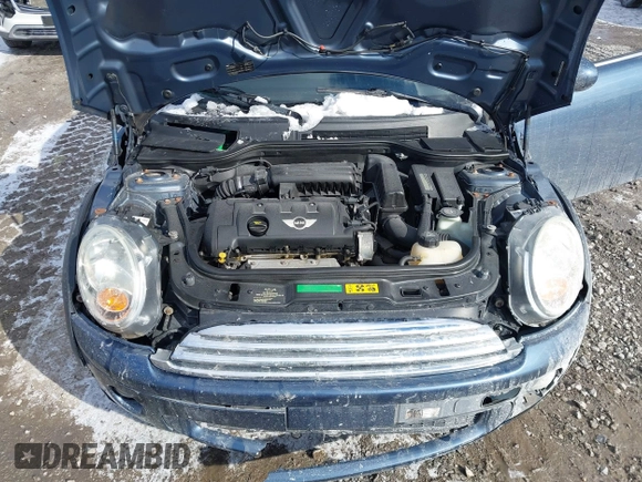 2010 MINI Convertible with VIN WMWMR3C50ATZ18845, listed as a IAAI auction lot 41394025 with 78,872 mi miles and . Bid and sale history available at DreamBid. Image 10.